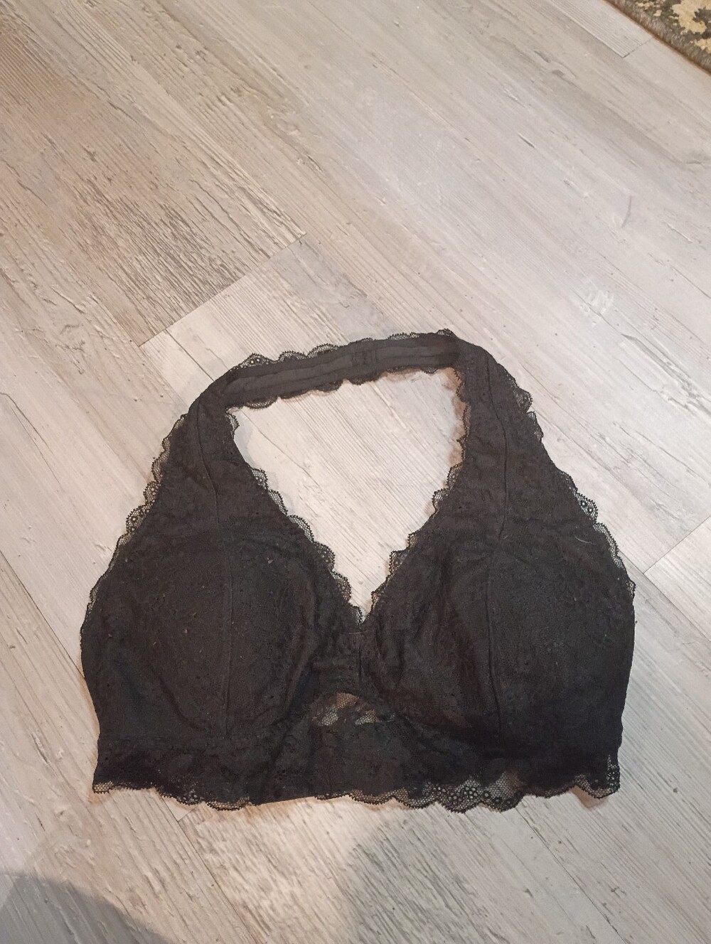 Bralette - Picture 2 of 4